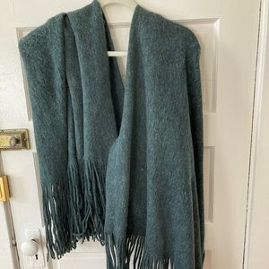 NWT Free People Green Shawl
